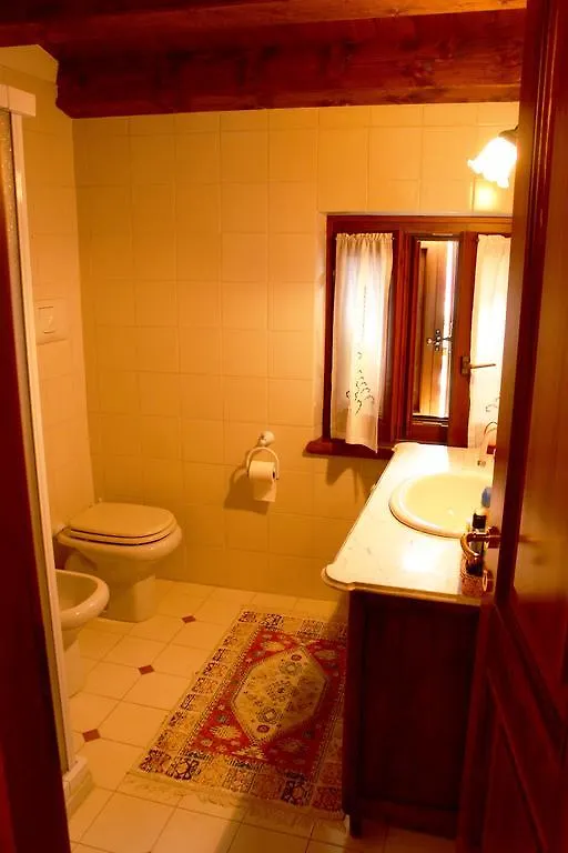 Semesterbostad Villa Marilena San Zeno di Montagna Italien